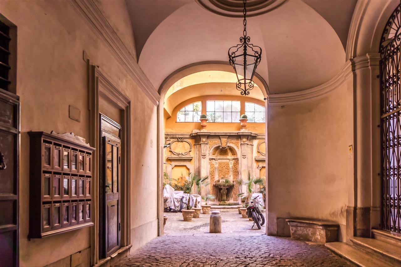 Palazzo Farnese Historical Home Roma Esterno foto